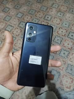 OnePlus 9