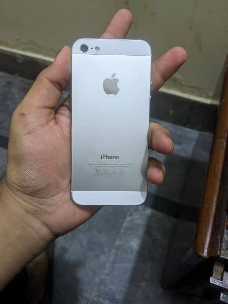 iPhone 5 2