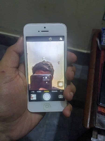 iPhone 5 4