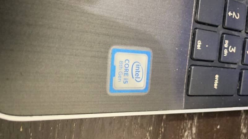 HP 15- i5 Notebook Touch Screen 3