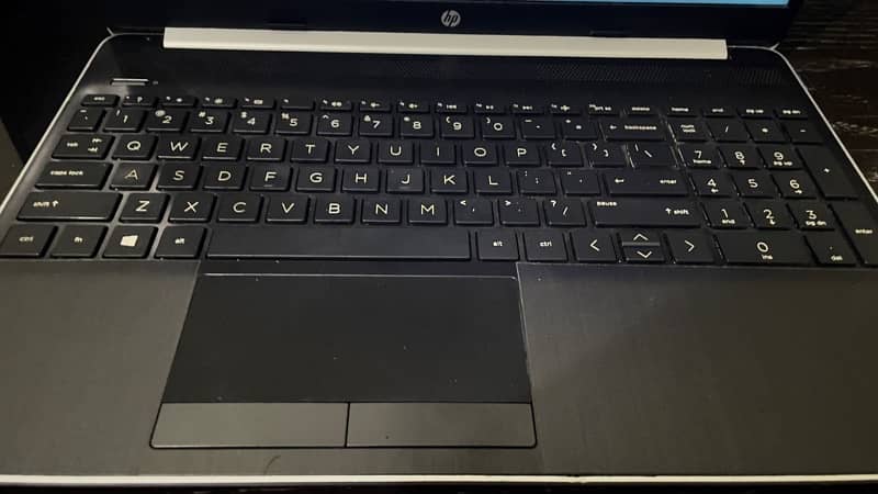 HP 15- i5 Notebook Touch Screen 4