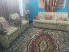 Seven seater sofa set little bit use 0