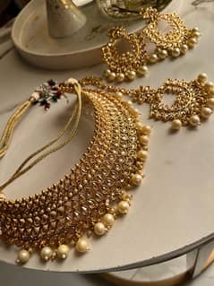 Antique golden jewellary set