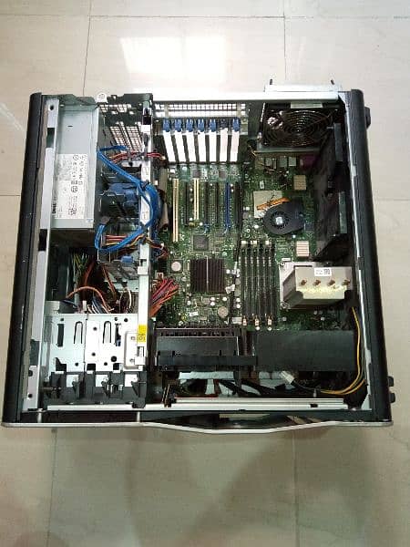 Xeon T7500 Single/Dual Processor 4