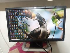 22 inch LCD HD Quality Display 0