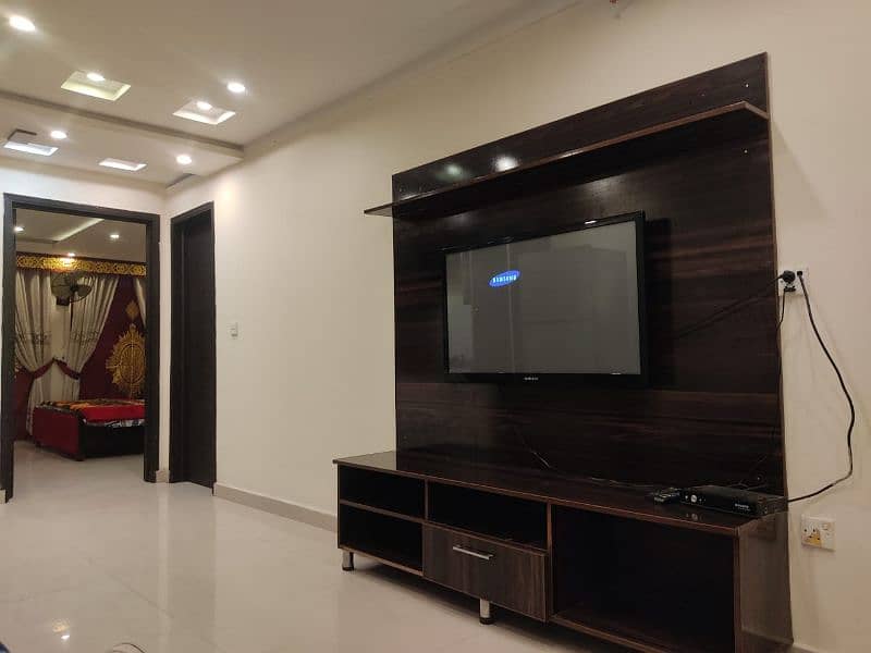 One bedroom VIP apartment for rent on daily basis in bahria town 5