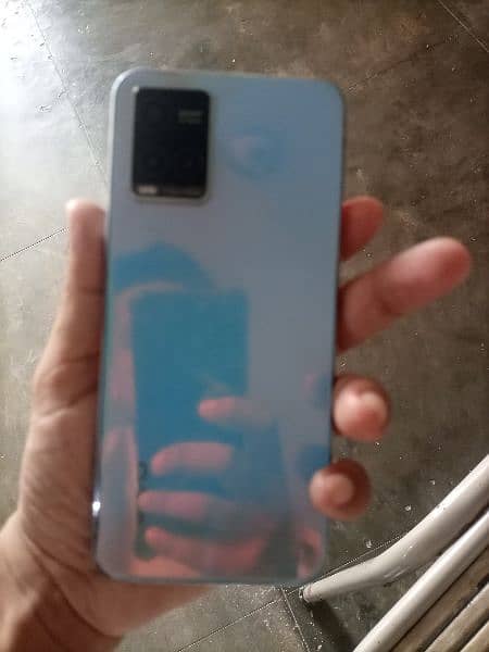 vivo y 33s 8 /128 26000 1