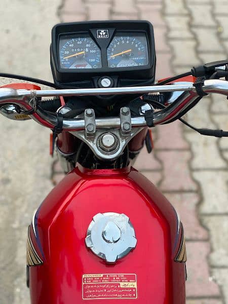 Honda 125 urgent sale 8