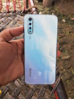 vivo s1  with box and charger