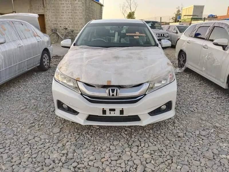 Honda Grace 2016 Model Available For Sale 1