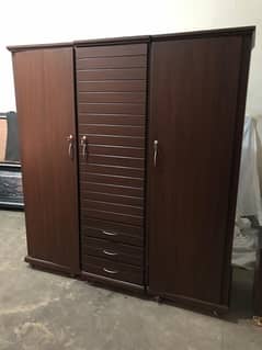 Top Quality wardrobe 3 door on Whole sale price