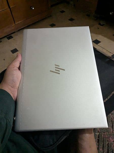 HP Elitebook 840 G5 8GB Ram/256SSD 6