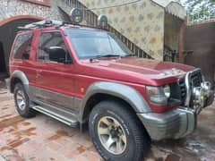 Mitsubishi Pajero 1992