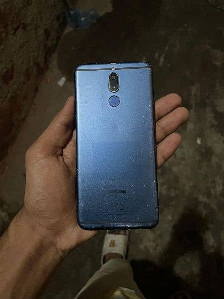 urgent sale huawei mate 10 lite 4