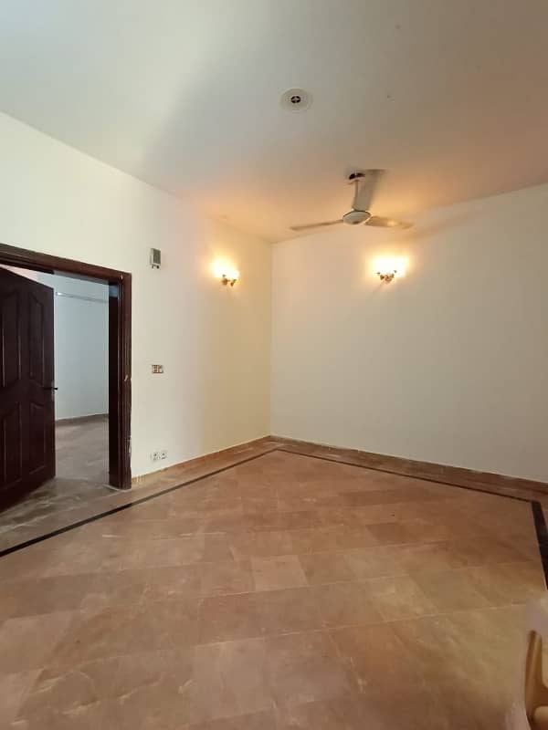 Upper Portion With Mumty Available For Rent In E-11 2