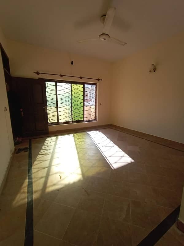 Upper Portion With Mumty Available For Rent In E-11 9