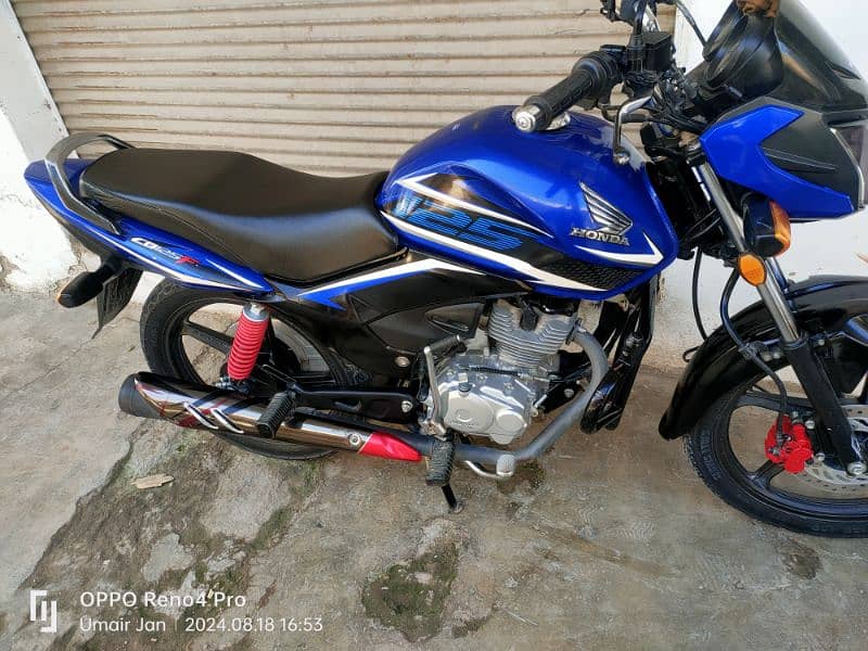 Honda CB 125f Peshawar registered remote control all ok condition 2