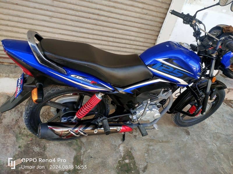 Honda CB 125f Peshawar registered remote control all ok condition 3