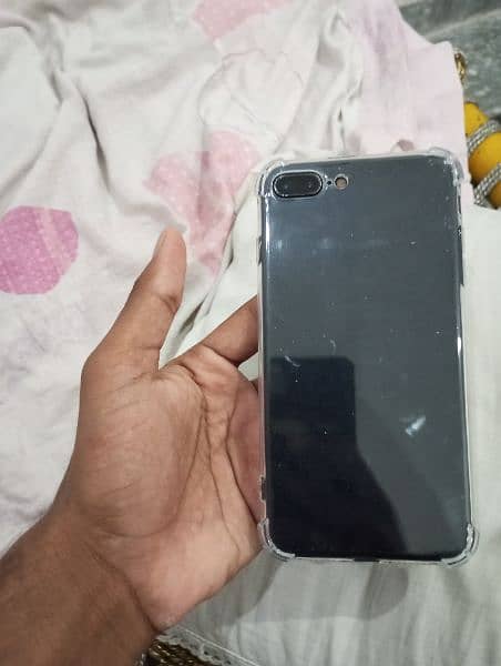 iPhone 7 plus pta 32 gb for sale exchange possible good phone 4