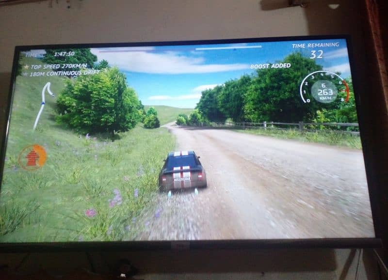 L 43-inch 4K Android Smart TV (Version 9) – Excellent Condition 2