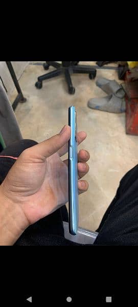 Oppo a76 1