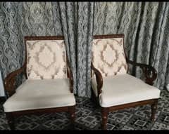 good condition chairs