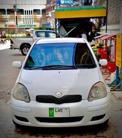 Toyota Vitz 2003