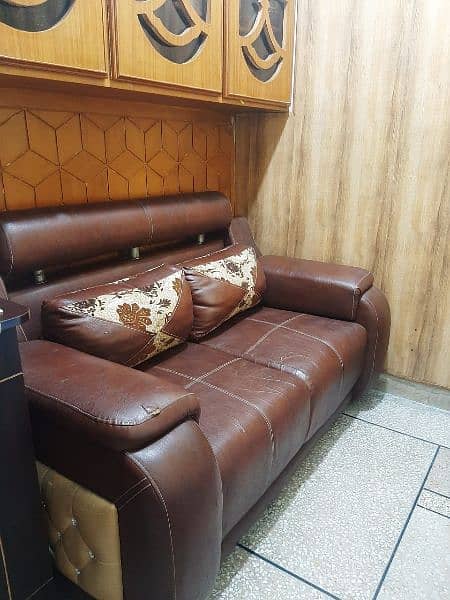 2 seater leather sofa 0