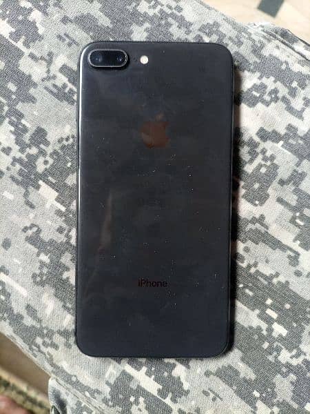 IPHONE 8 PLUS 64gb PTA APPROVED J 5