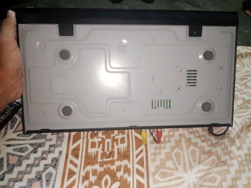 DVD player 2