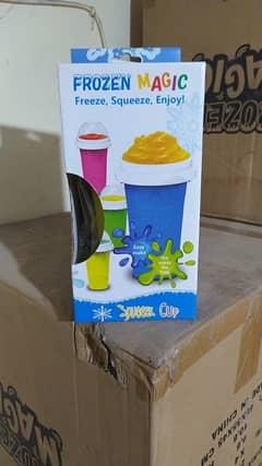 FROZEN MAGIC SQUEEZ CUP