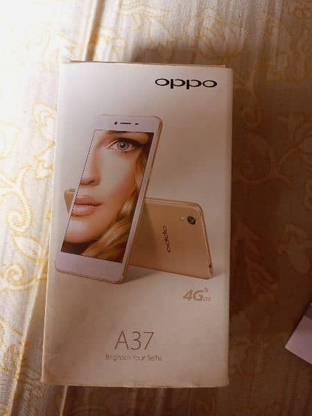 OPPO A37 1