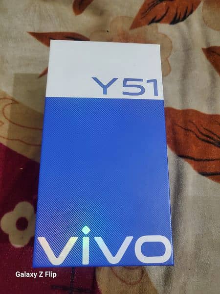 Urgent sell y51 and spark 4 lite box only boxes 3