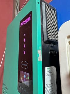 FRONUS PV 7200 6kw Hybrid Inverter (NON Repair)