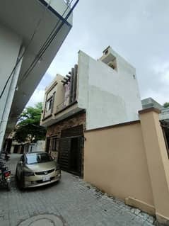 Dhai Marla corner house for sale near Elc school  dubai chowk gohadpur 0