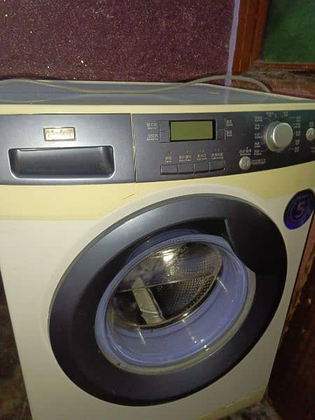 Haier Front load Washing Machine Fully automatic 3