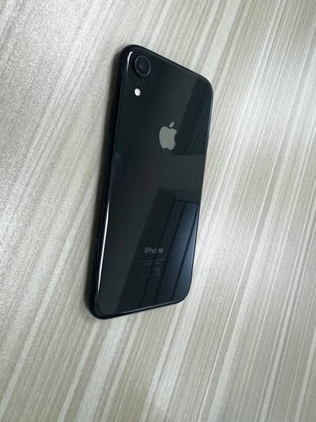 iPhone XR NON PTA 4