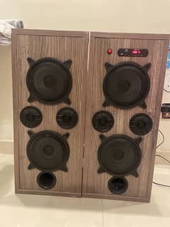 speakers