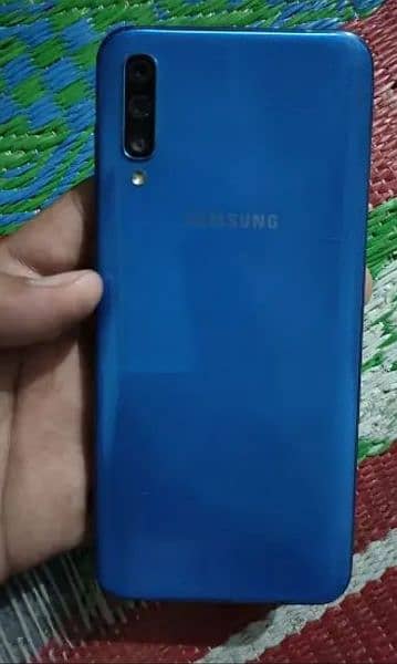 Samsung galaxy A50 0