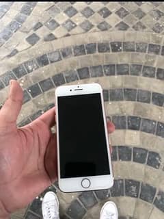 Iphone7 32 GB 10/10 Condition Non PTA200