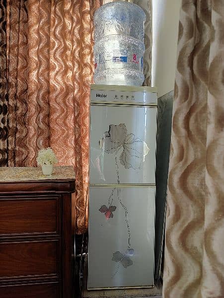 water dispenser 1