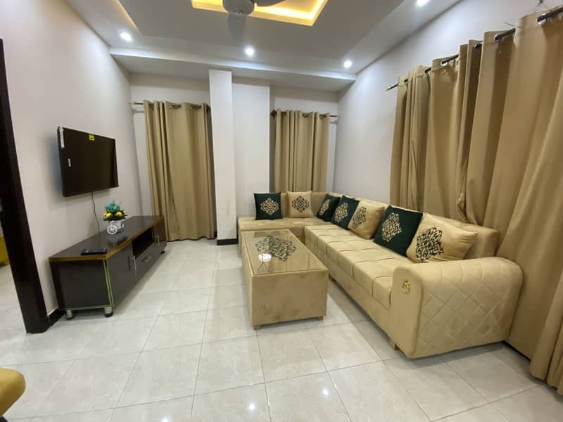 One bed fully luxury Frunished Apartment 4