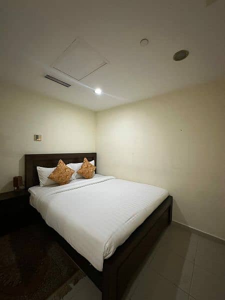 Guest House Islamabad Room available 5