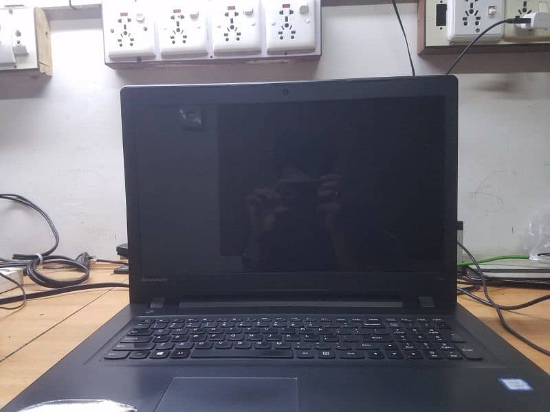 Lenovo Ideapad big Screen laptop 17 8