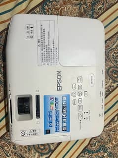 EPSON WXGA projector