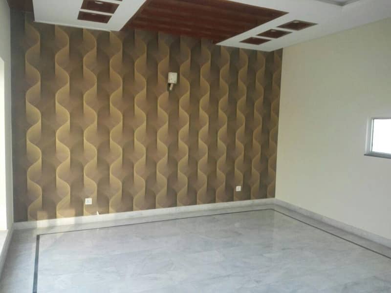 With 6 Inverter AC Installed 1 Kanal Lavish Bungalow On Top Location Of Phase 6 DHA Lahore For Urgent Rent 2