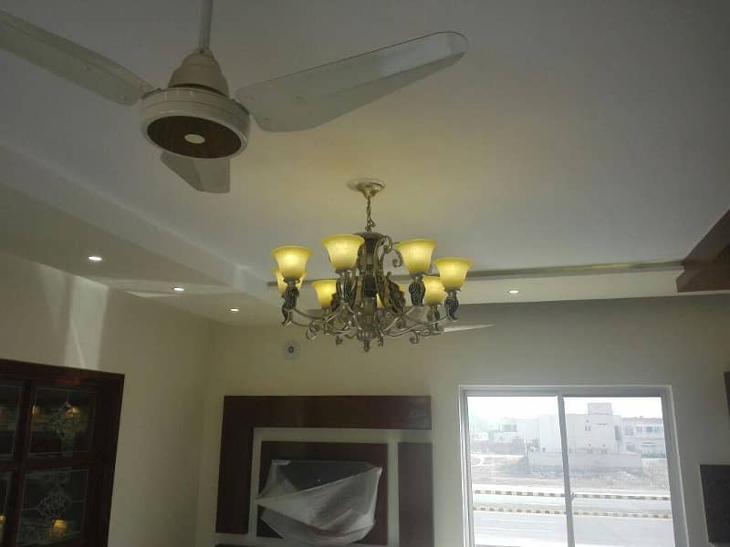 With 6 Inverter AC Installed 1 Kanal Lavish Bungalow On Top Location Of Phase 6 DHA Lahore For Urgent Rent 13