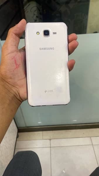 Samsung j 7 2