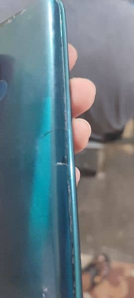 Huawei y9 prime 4/128 only back khrab ha 4