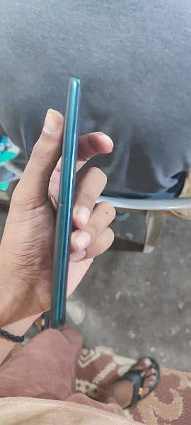 Huawei y9 prime 4/128 only back khrab ha 10